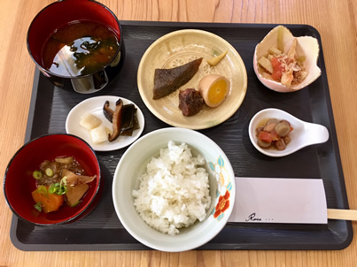 味噌づくりレッスンに付く薬膳ランチ
